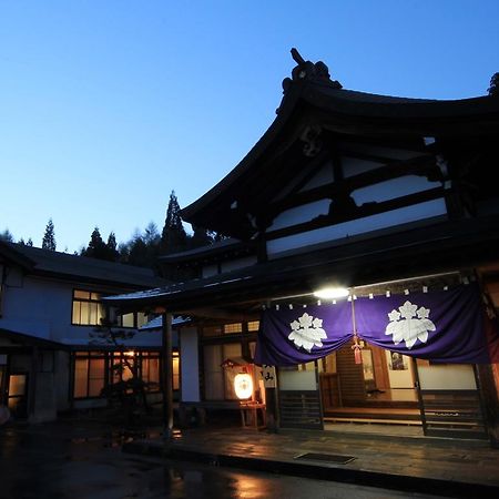 ホテルKyuhonbo Hisayamakan 長野市 エクステリア 写真